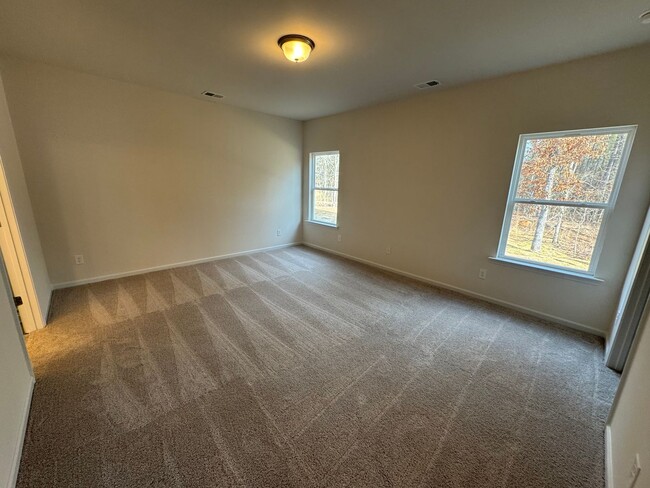 Building Photo - New 3/2.5 House in Armuchee- $1,995