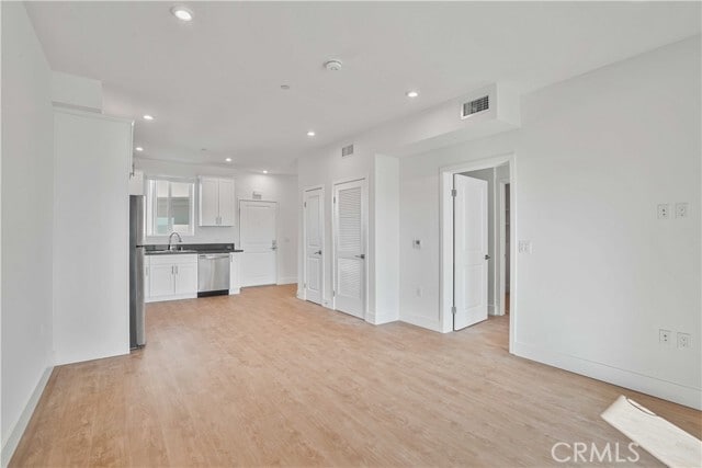 Building Photo - 8750 Sepulveda Blvd