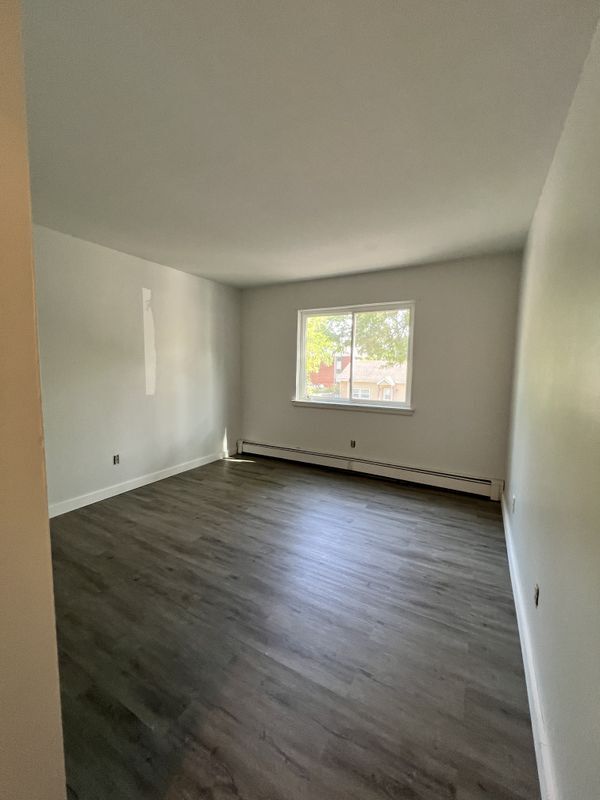 Building Photo - 255 Elmwood Ave