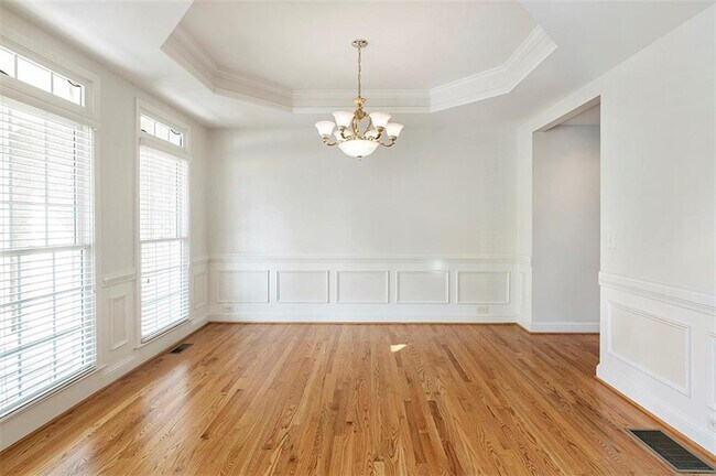 Building Photo - 12489 Huntington Trace