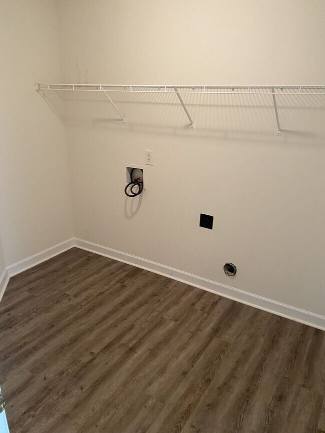 Building Photo - COMING SOON!!!  3 Bed Ranch in Monroe!