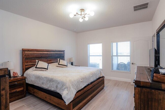 Building Photo - 8610 Turnstone Shore Ln