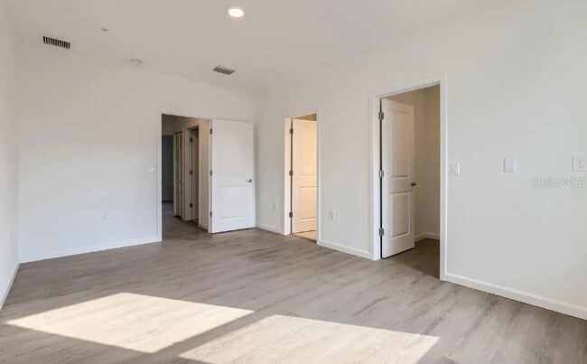 Building Photo - 1213 Southstation Pl