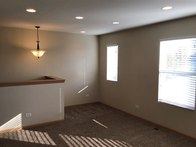 Building Photo - 818 Glen Cove Ln