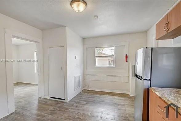 Building Photo - 1030 18th St