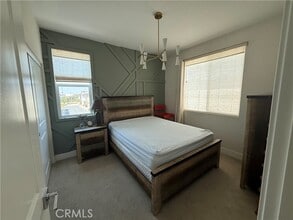 Building Photo - 163 Biome
