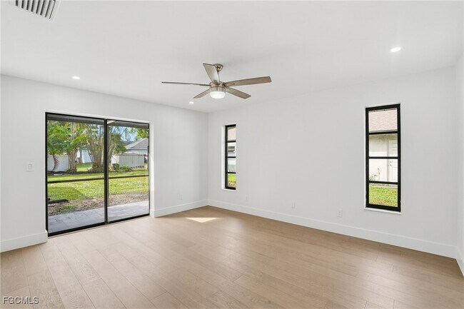 Building Photo - 1914 SE 16th St