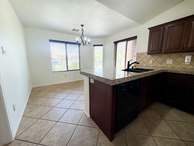 Building Photo - For Rent: 3-bedroom, 2-bathroom home in Barkley Ranch