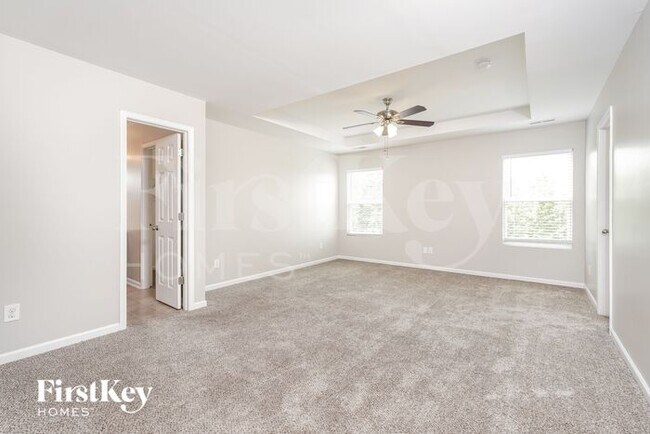 Building Photo - 294 Hartsfield Forest Dr