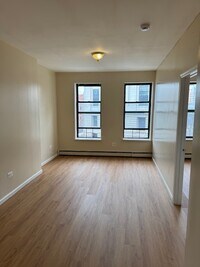 Building Photo - 3196 Third Ave