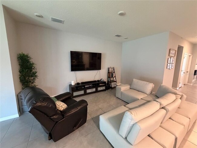 Building Photo - 3747 Capri Coast Dr
