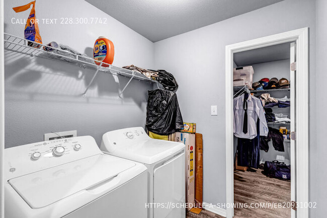 Building Photo - 18231 Mill Cove