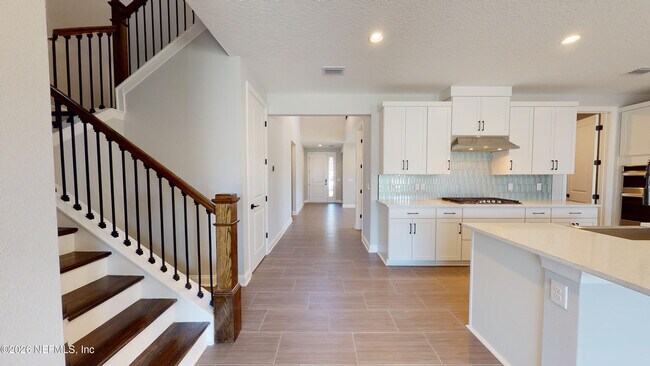 Building Photo - 90 Oak Knoll Ct