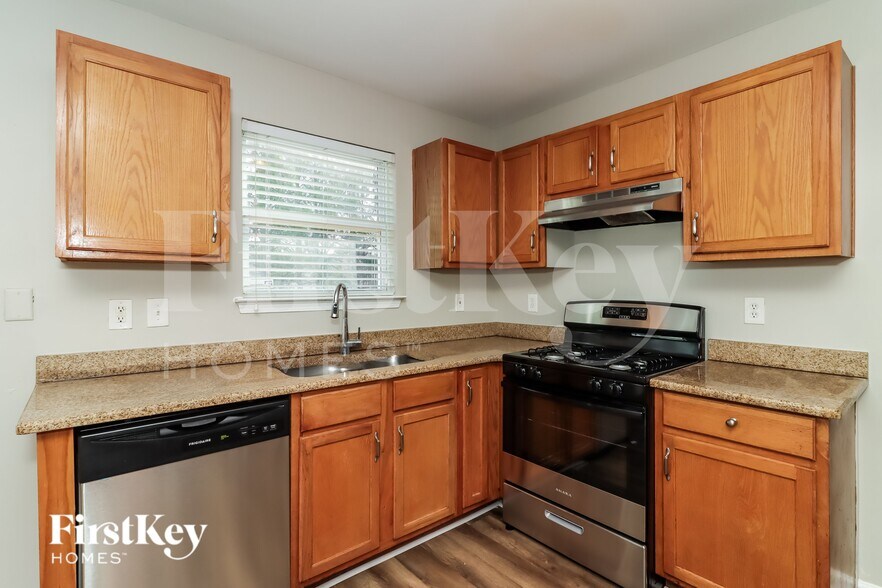 Building Photo - 3091 Overlook Ln