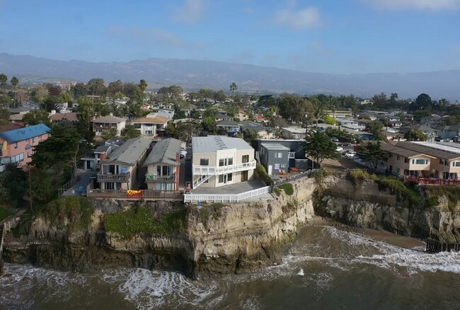 Primary Photo - Ocean front on Del Playa Dr.