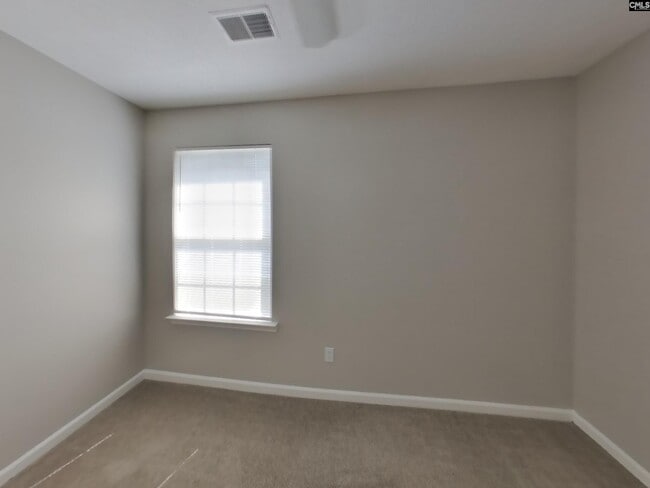 Building Photo - 108 Springway Dr