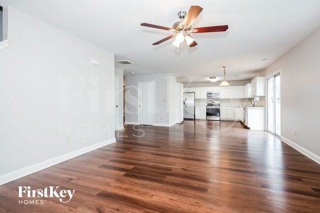 Building Photo - 2425 Sweet Birch Ct