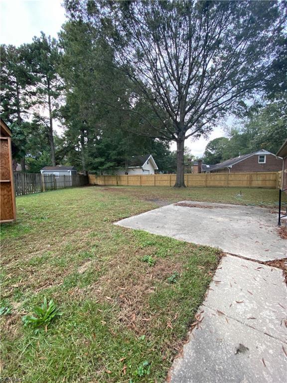 Building Photo - 2904 Evergreen Ct