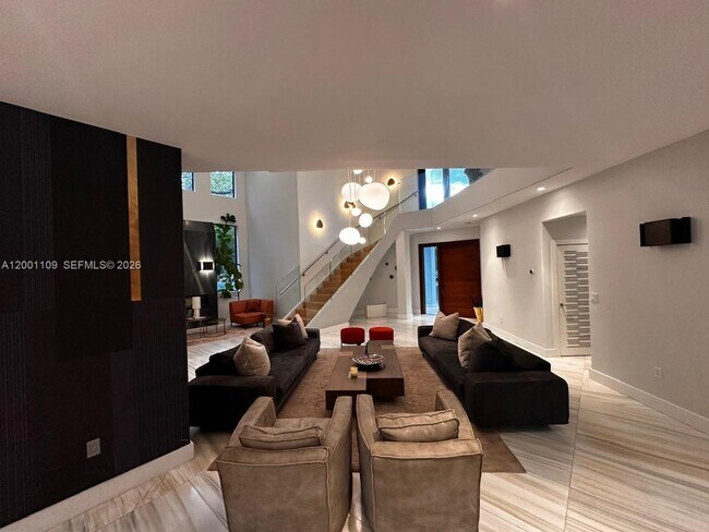 Building Photo - 223 NW 129th Ave