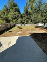 Building Photo - 160 Mills Run Dr