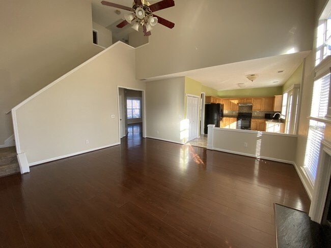 Building Photo - Beautiful house with finished basement