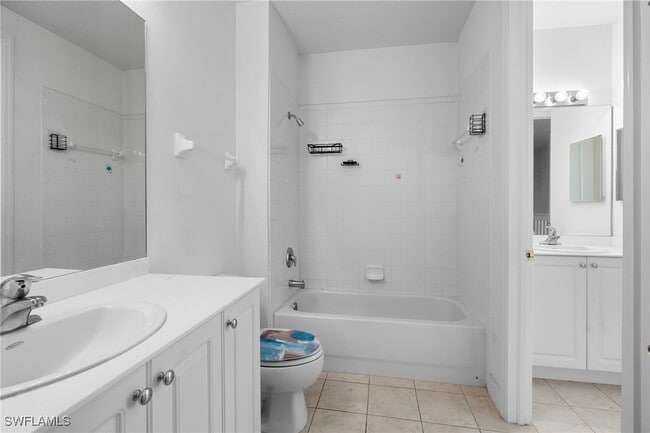 Building Photo - 6010 Jonathans Bay Cir