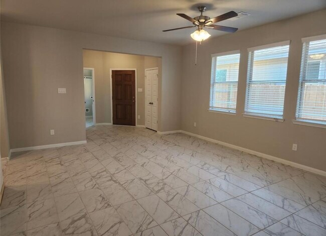 Building Photo - 9411 Hard Rock Rd