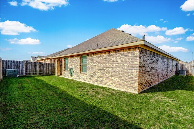 Building Photo - 23807 Tribano Ct