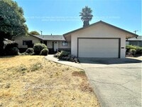 Building Photo - 7030 Tamoshanter Way