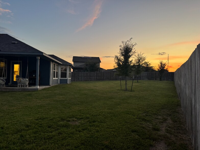 Building Photo - 4507 Longhorn Crst