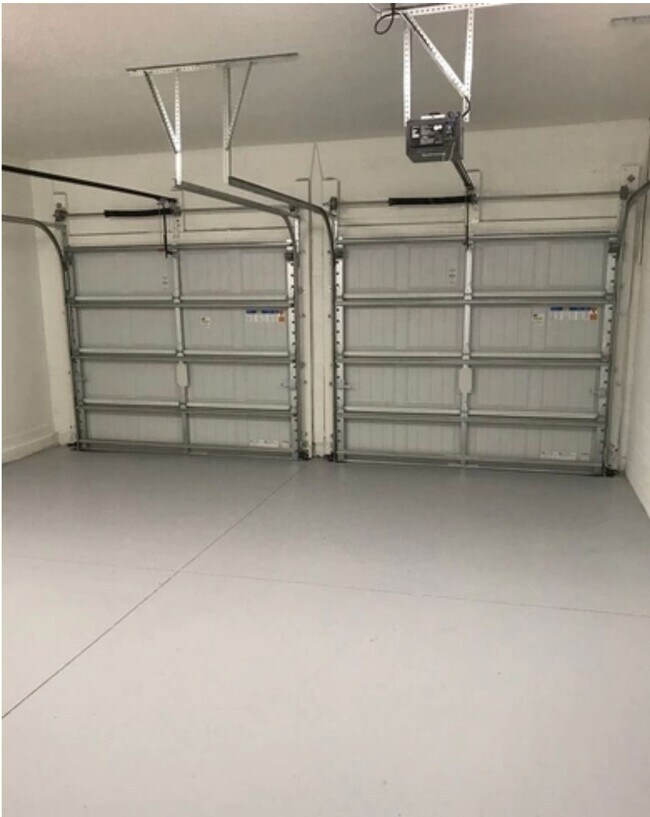 Building Photo - House For Lease in Winter Garden