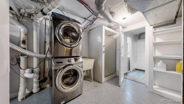 Building Photo - 3090 S Marion St