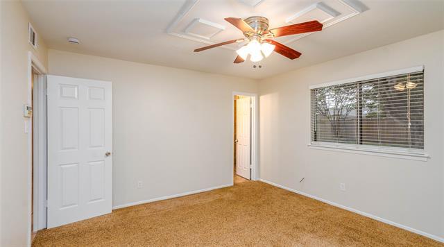 Building Photo - 5621 Brent Dr