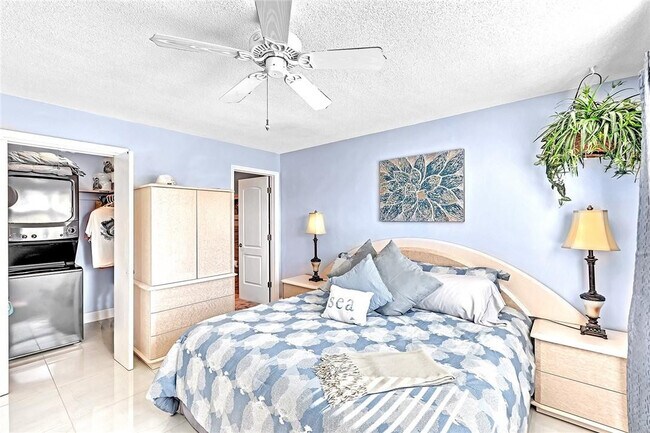 Building Photo - 1439 S Ocean Blvd