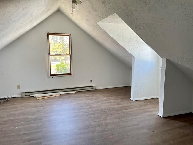 Building Photo - 3648 Ridge Rd
