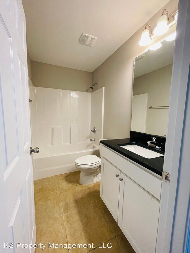 Building Photo - 3 br, 2 bath House - 124 Clearwind Court