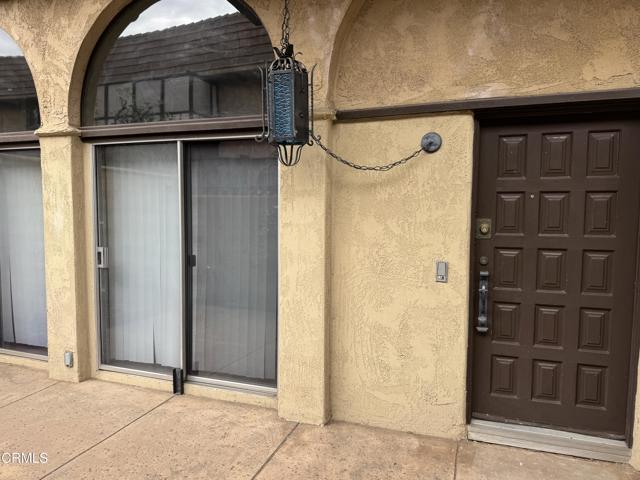 Building Photo - 113 N Almansor St