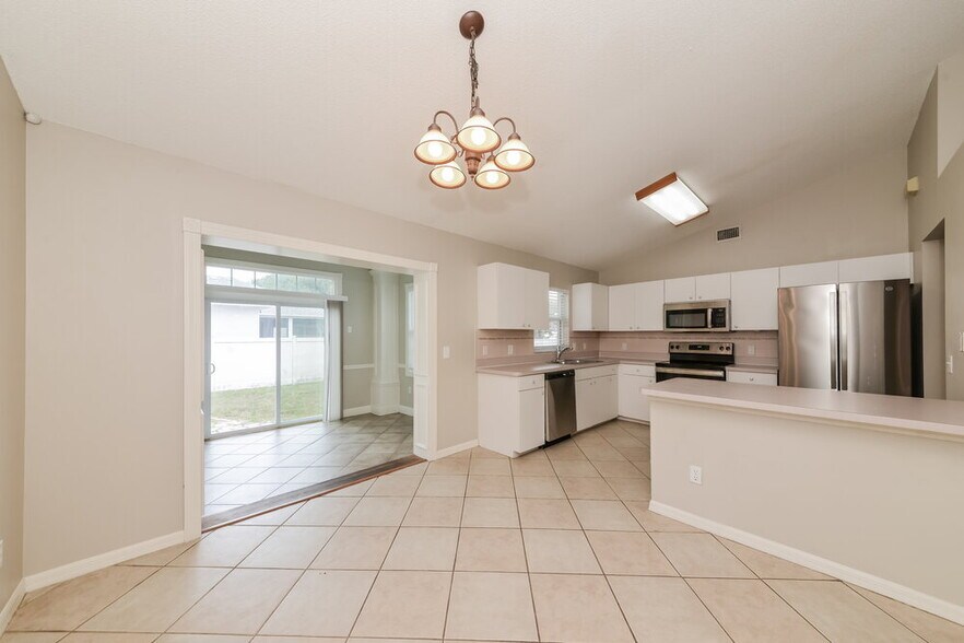 Building Photo - 4637 72nd Ct E
