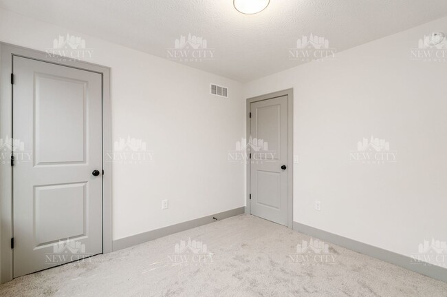 Building Photo - BRAND NEW! 2 Bedroom 2 1/2 Bathroom Newly ...