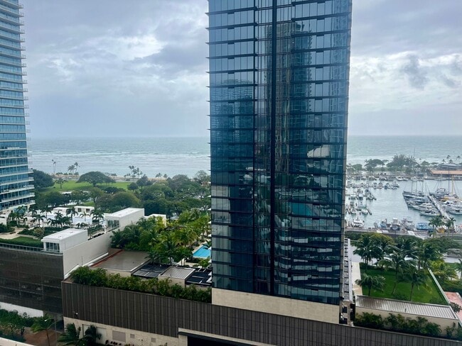 Building Photo - Luxury 1 Bedroom at Ko'ula With Ocean Views & Parking