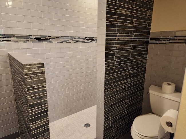 Building Photo - Beautiful 2 Bd 2 Bath Condo in Murray
