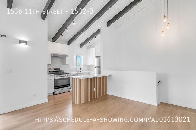 Building Photo - 1536 11th St