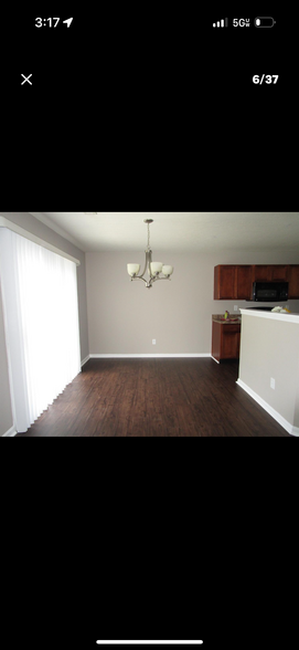 Building Photo - 277 Hennepin Dr
