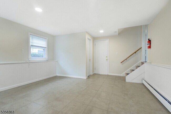 Building Photo - 26 Rawley Pl