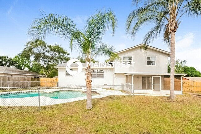 Building Photo - 4 Bedroom Pet-Friendly Home in Seffner, FL...