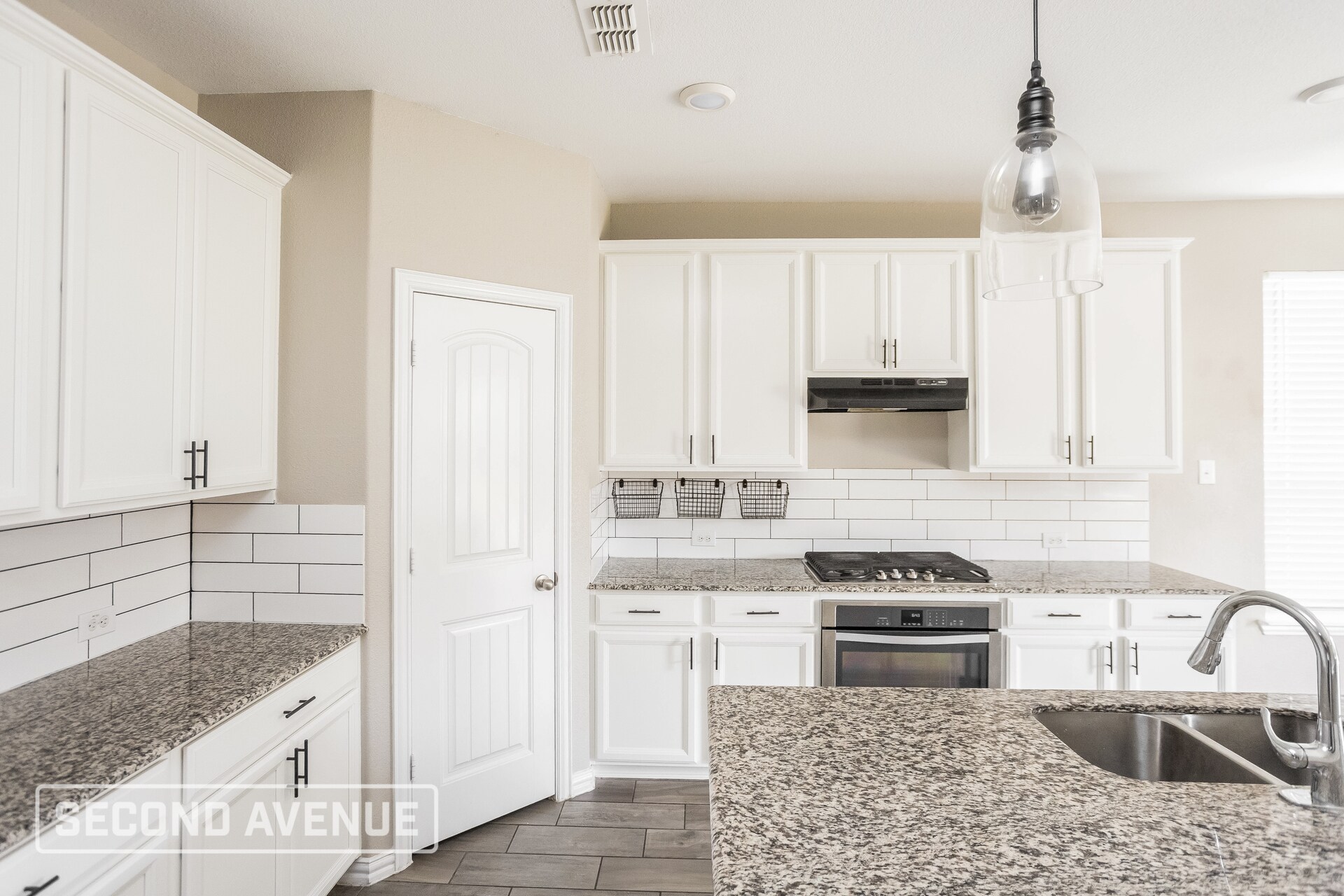 Building Photo - 528 Bird Creek Dr