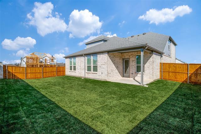 Building Photo - 1600 Tyler Dr