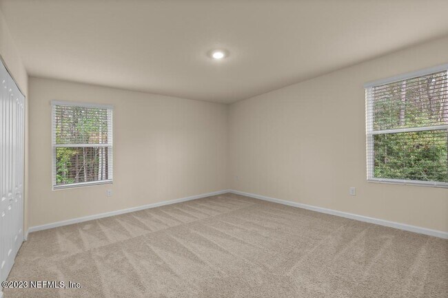 Building Photo - 279 Talulla Trl