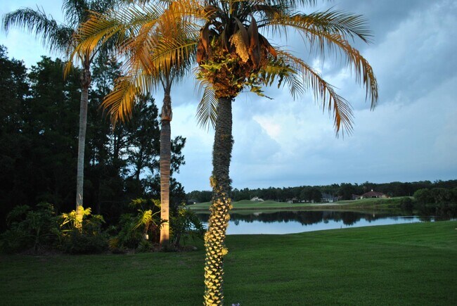 Building Photo - 128 Centennial Park Dr