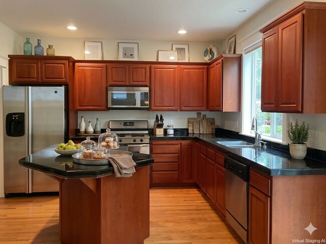 Building Photo - Beautifully updated home in great West Linn neighborhood.